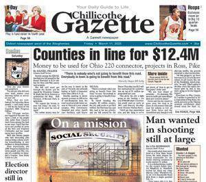 Chillicothe Gazette newspaper with 7-day delivery banner, promoting weekly delivery service for eight weeks