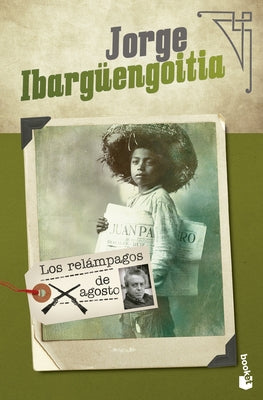 Paperback novel "Los Relámpagos de Agosto" by Planeta Publishing, with cover featuring a vibrant, atmospheric design.